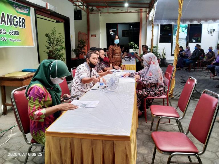 Penerimaan Bantuan Langsung Tunai Terdampak Covid 19 Kepada Masyarakat